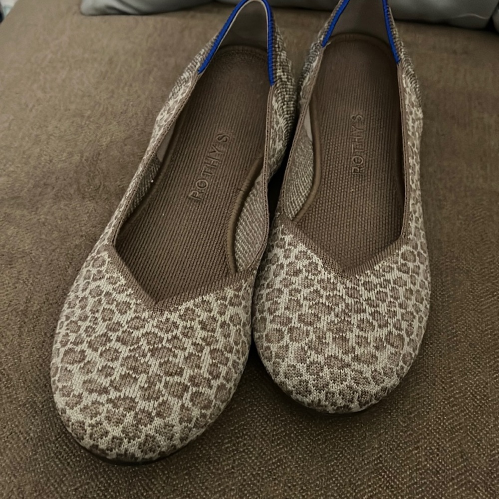 Animal Print Round Toe Rothy’s Flats